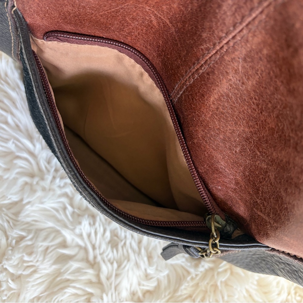 The Sak Brown and Black Leather Crossbody Bag - Picture 4 of 5